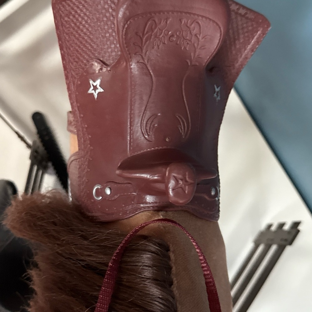 American Girl 18” chestnut Horse retired 2018 Saddle(x2) bridle and fence panels - Picture 16 of 16